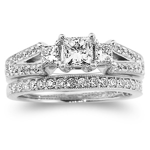 Fancy Three Stone Princess Cut Engagement Ring Set